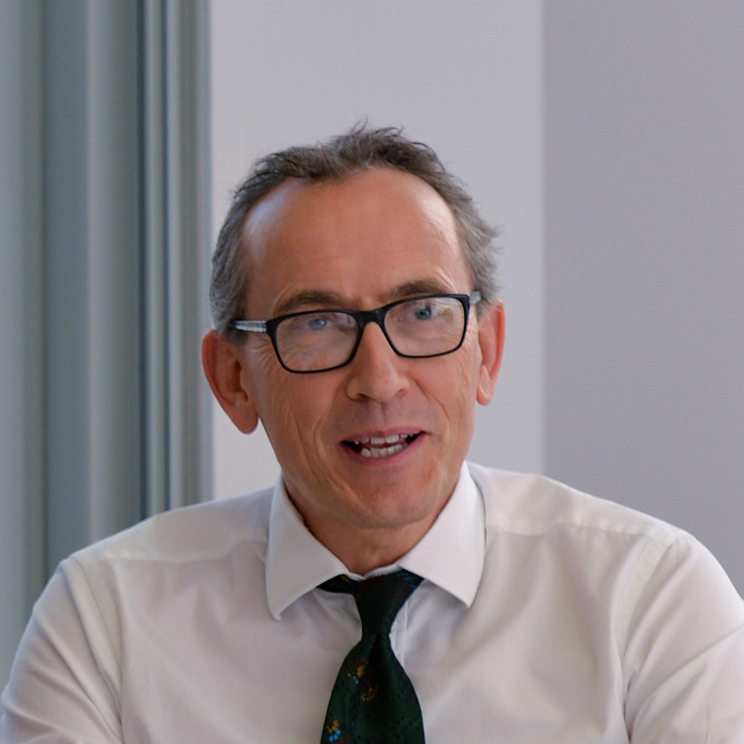 A headshot of Stephen Jefford